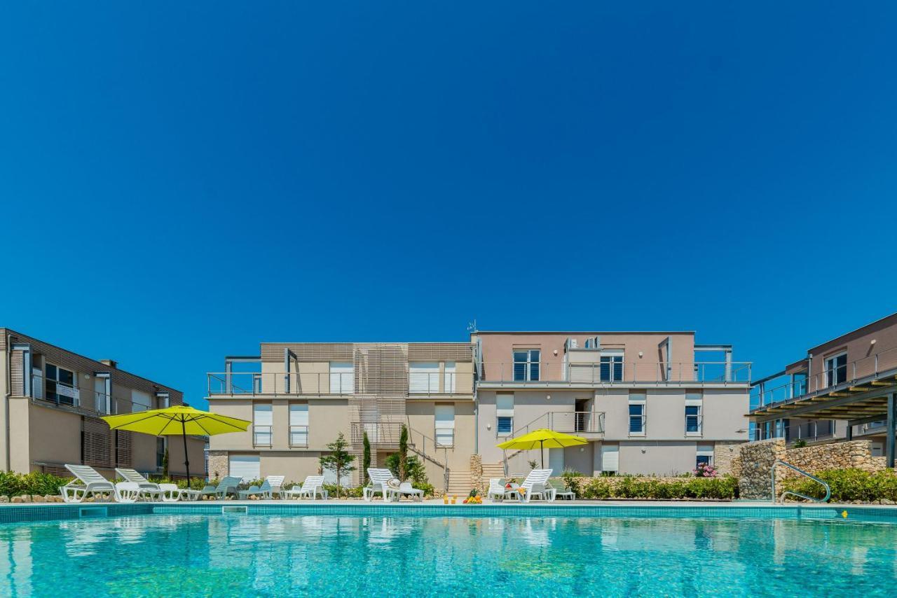 Apartment Amazing Island ปอฟเลียนา ภายนอก รูปภาพ