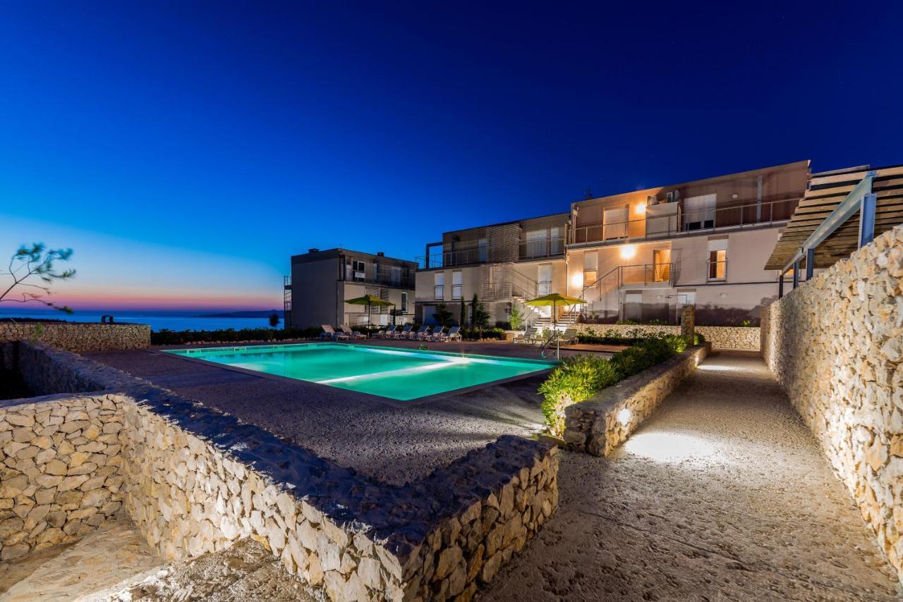 Apartment Amazing Island ปอฟเลียนา ภายนอก รูปภาพ
